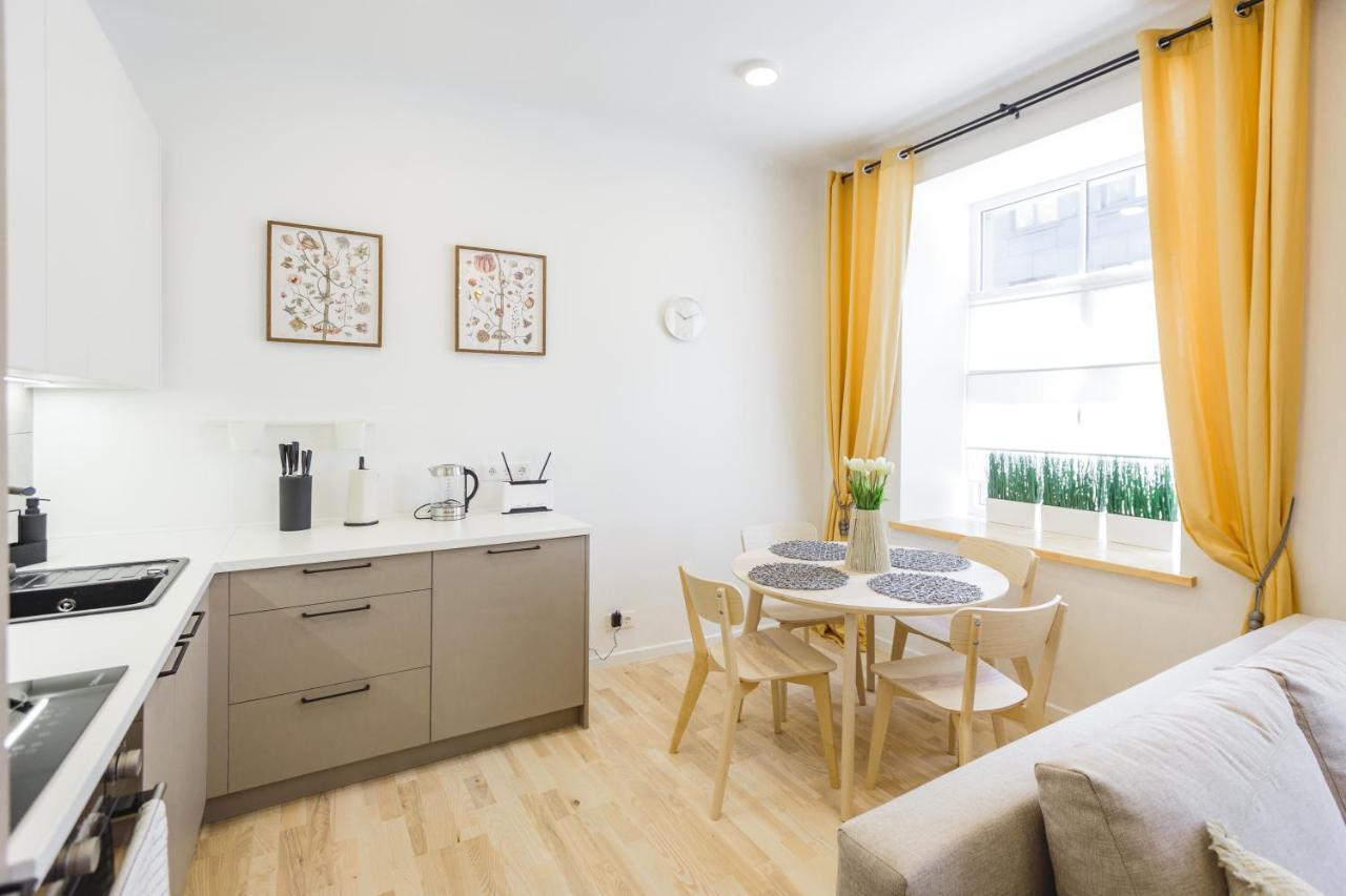 1212 Apartments With Free Parking Riga Bagian luar foto