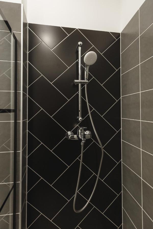 1212 Apartments With Free Parking Riga Bagian luar foto